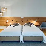 بيت شباب Pdl House Ponta Delgada