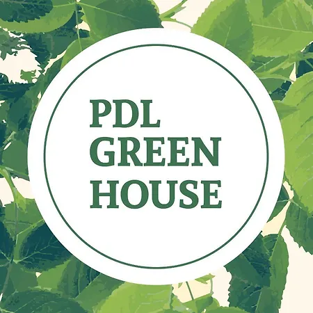 Pdl House * Ponta Delgada (Sao Miguel)