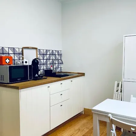 Pdl House * Ponta Delgada (Sao Miguel)