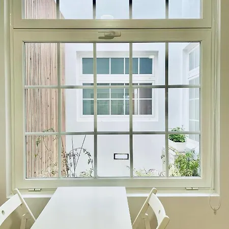 Pdl House Albergue