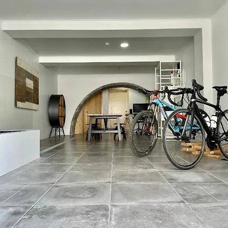 Pdl House *