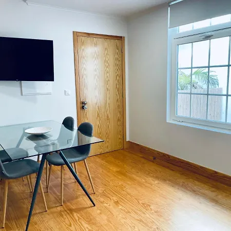 Pdl House Albergue Ponta Delgada