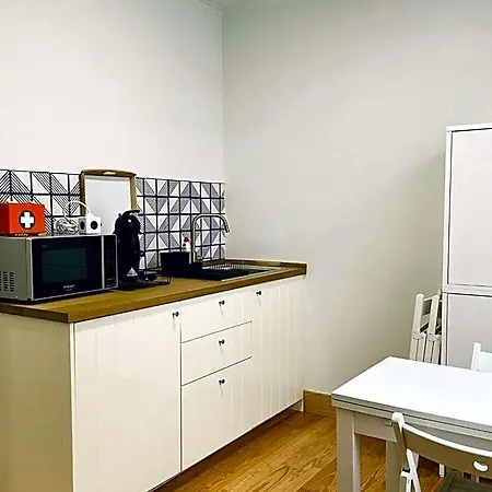Pdl House Hostel