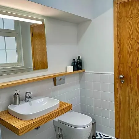 Hostel Pdl House