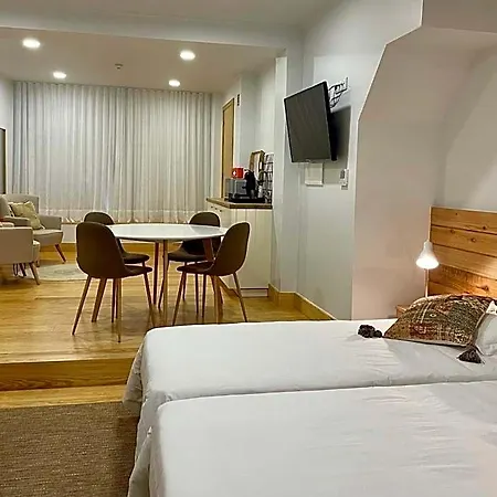 Pdl House Hostel