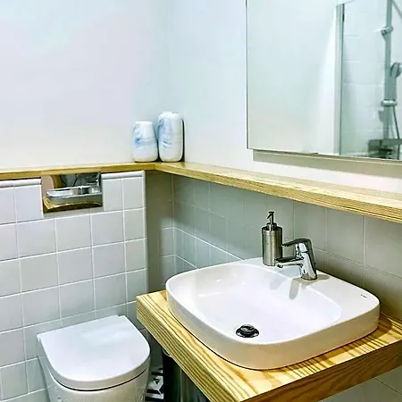 Pdl House Hostel *
