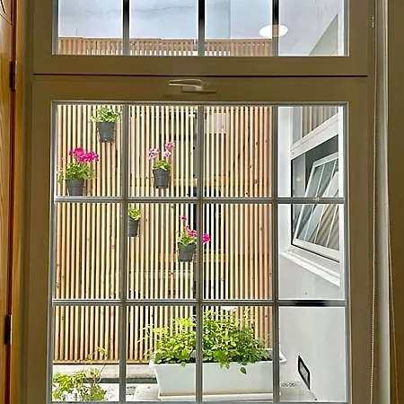 Hostel Pdl House *
