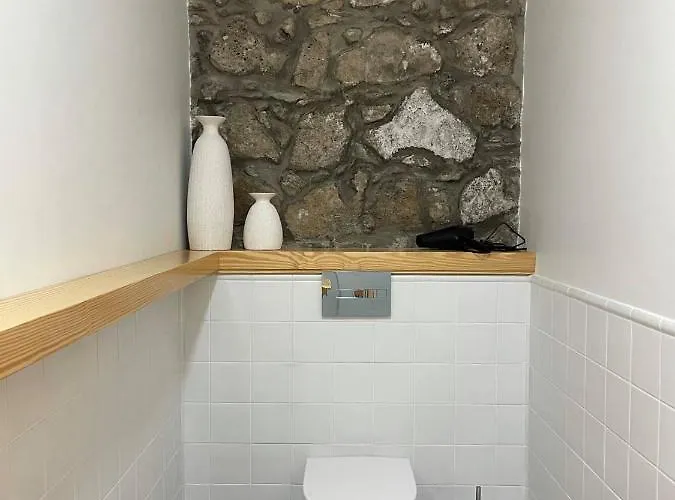 Pdl House * Ponta Delgada (Sao Miguel)